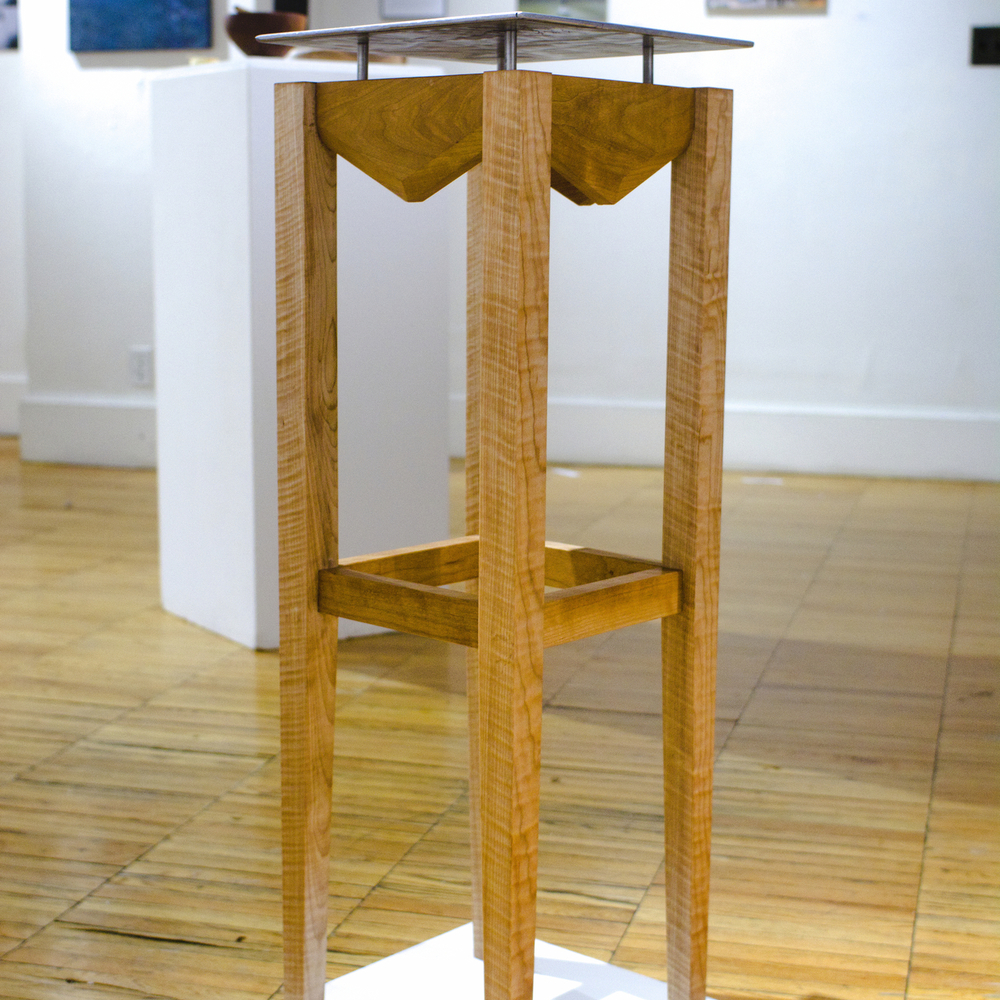 Floating end table